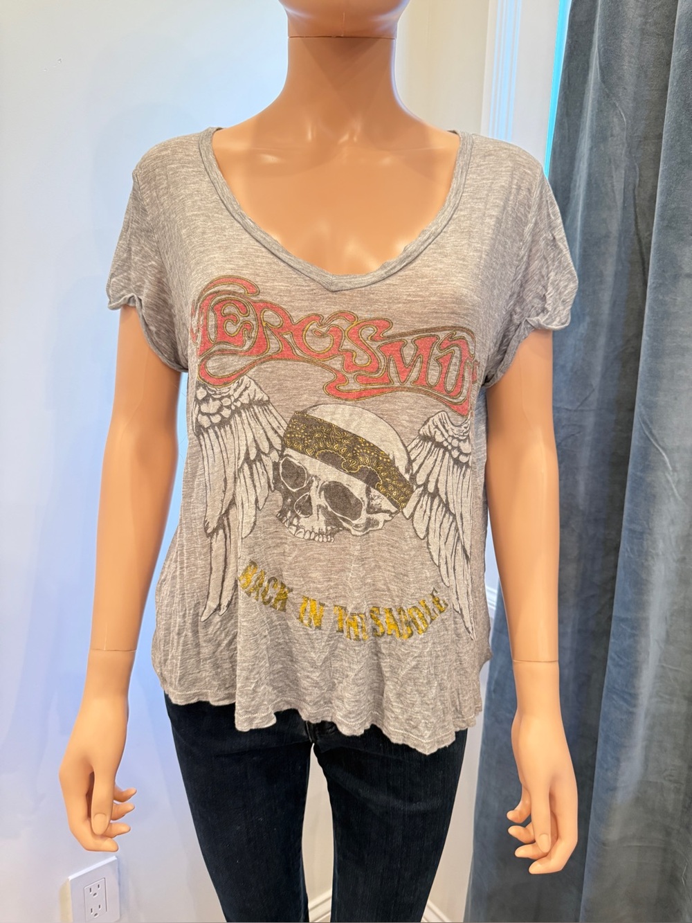 Gray Lauren Moshi Aerosmith Skull Tee Size S